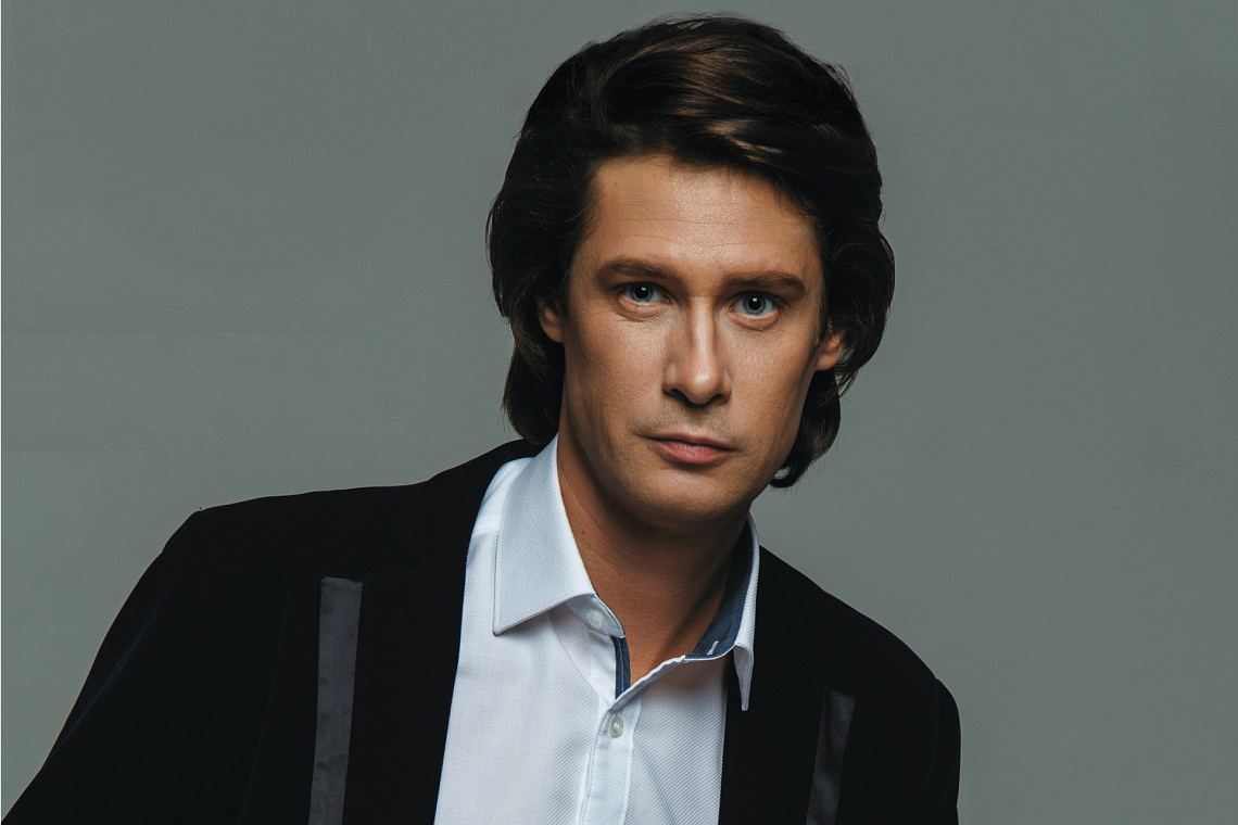 Anton Avdeev will read the Total Dictation at the Russian Railway Museum