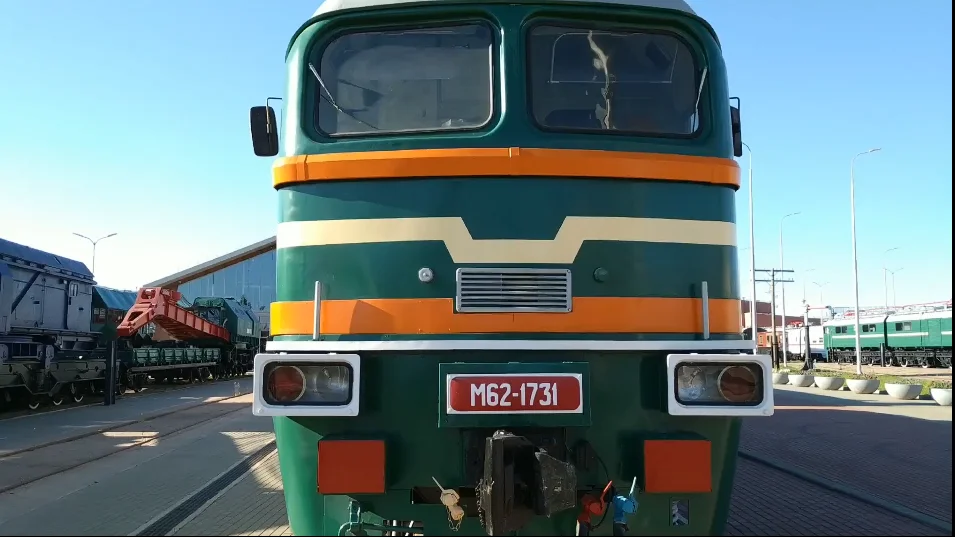 Тепловоз М62 «Машка» из Ворошиловграда
